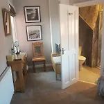 Casa de hóspedes Streonshalh 3*