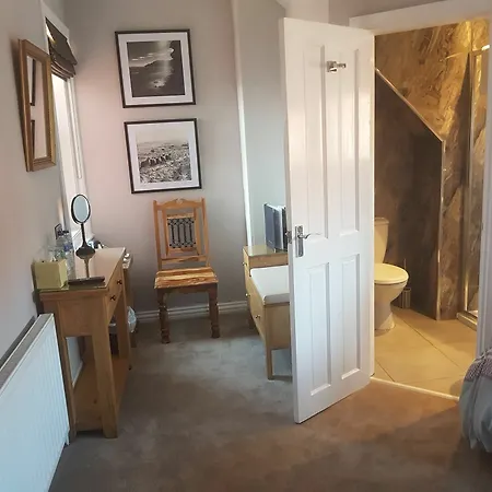 Konukevi Streonshalh 3*